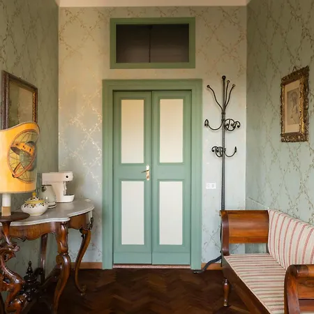 Alojamento de Acomodação e Pequeno-almoço Palazzo Fiorenzi - Dimora Storica