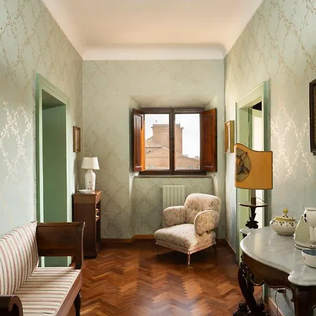Palazzo Fiorenzi - Dimora Storica Oda ve Kahvaltı Osimo