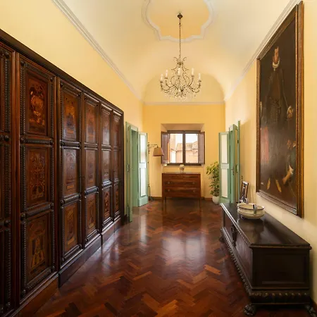 Palazzo Fiorenzi - Dimora Storica