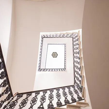 Palazzo Fiorenzi - Dimora Storica فندق مبيت وإفطار